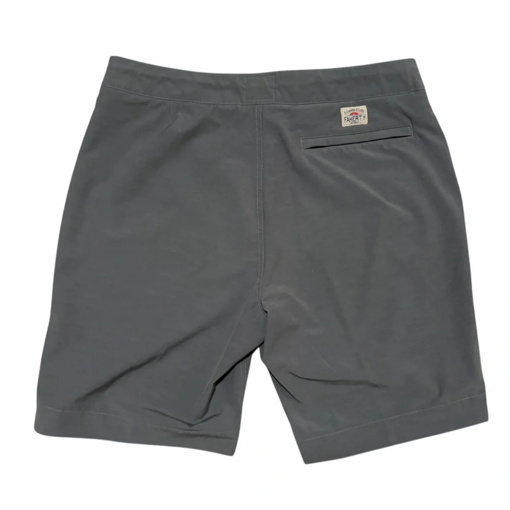 Faherty All Day Short 9” Flat-Front in Deep Marine, Size 33